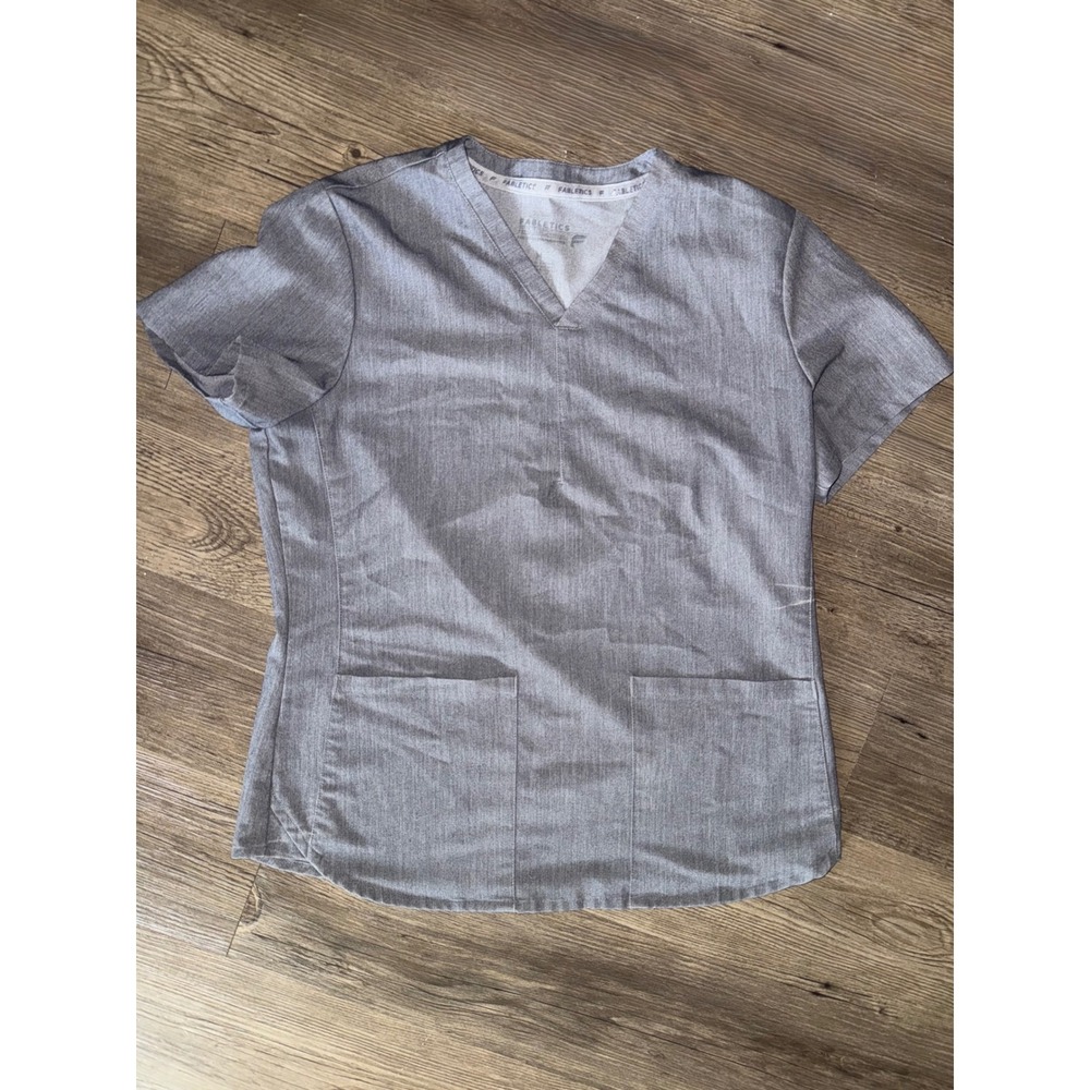 Fabletics Womens Heather Gray V-Neck Scrub Top Short Sleeve Pockets Size M
